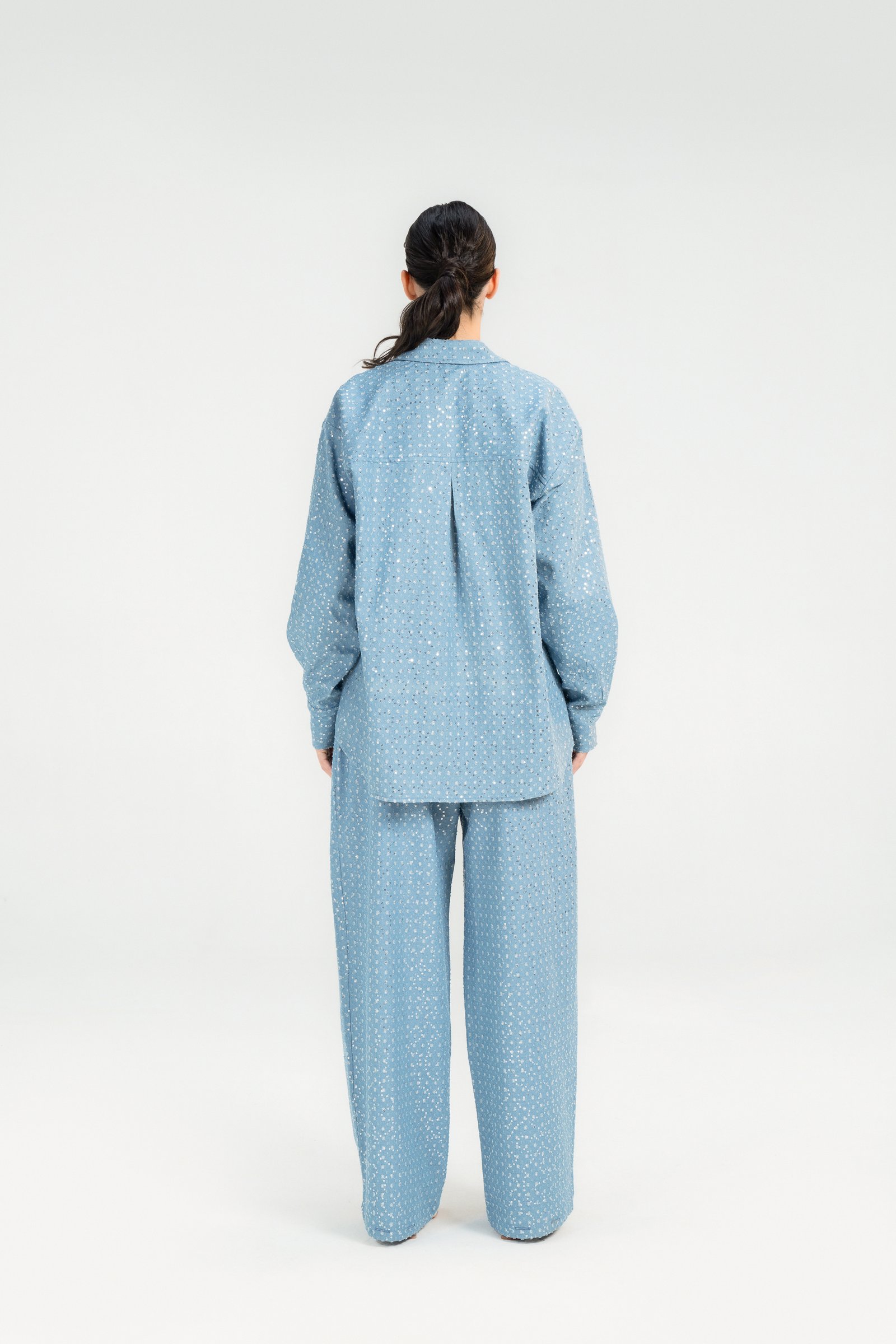 Expanded suit - Image 13
