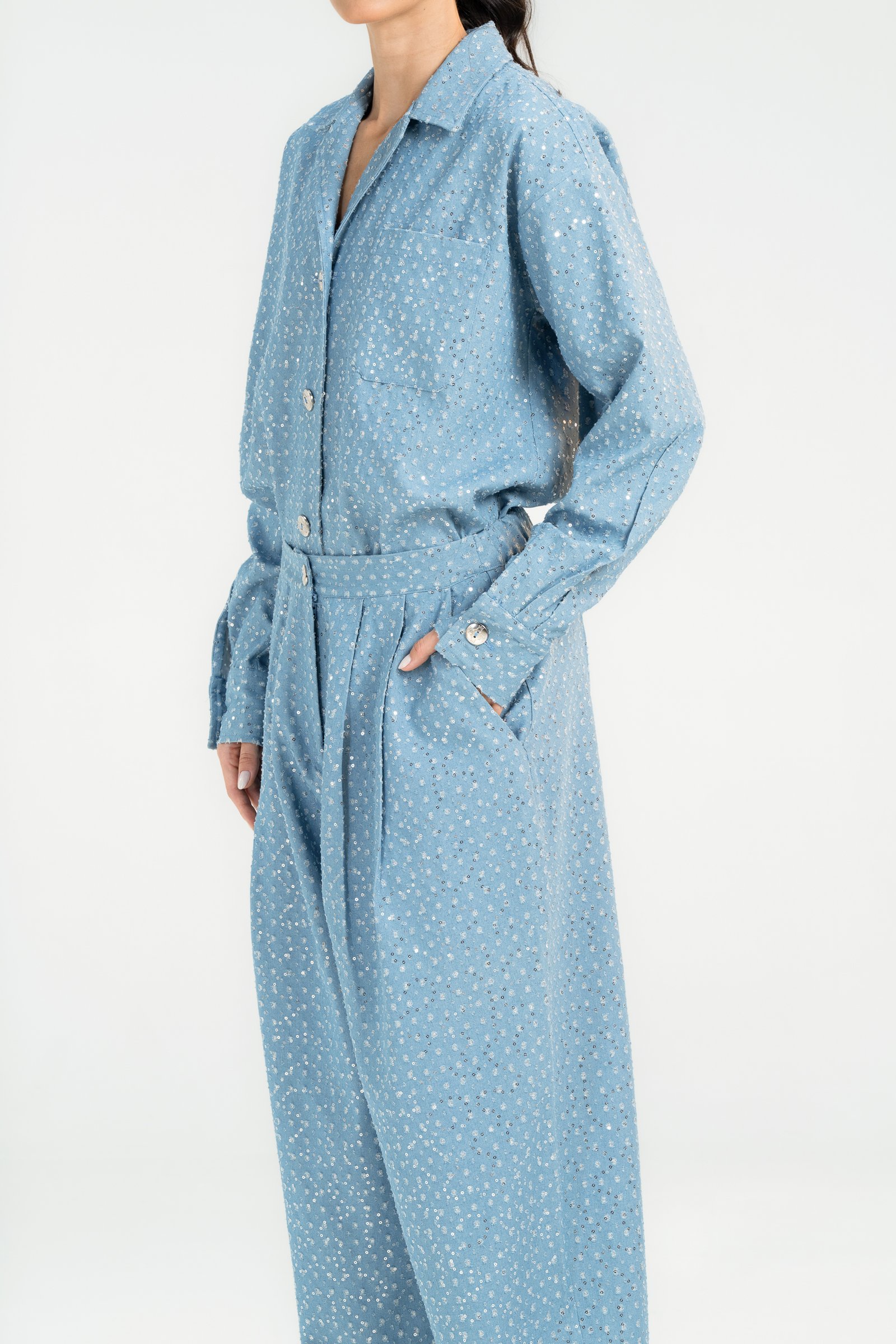 Expanded suit - Image 15